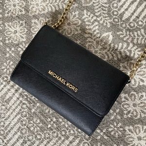 Micheal Kors crossbody